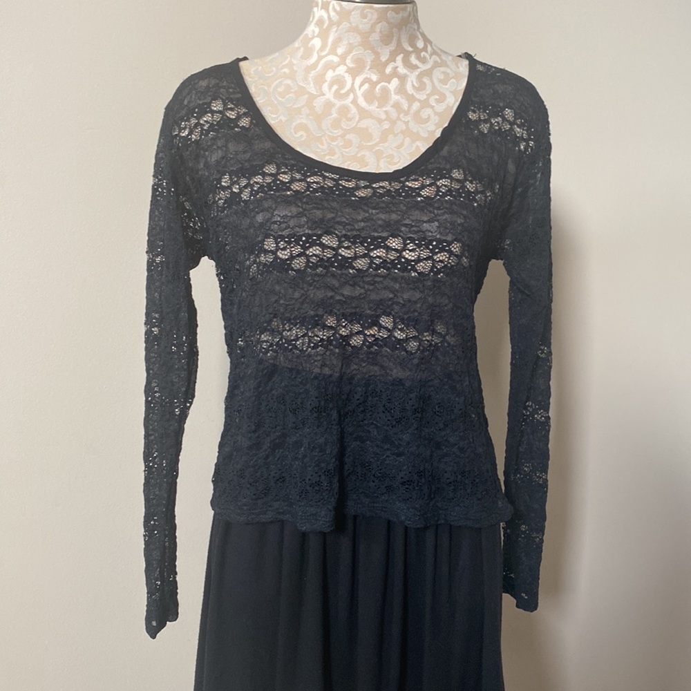 Kirra Black Lace Crop Top